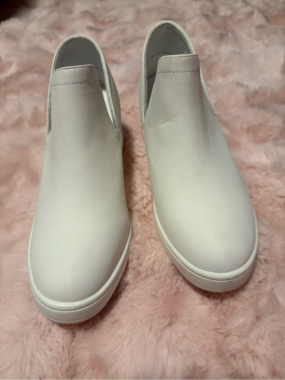Journee Collection White Slip-On Ankle Booties